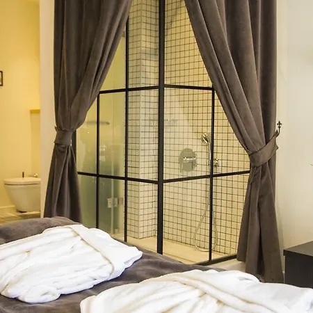 Otel Magnova