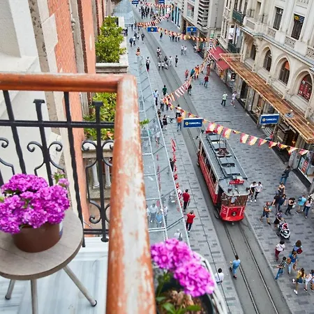 Magnova Hotel Estambul